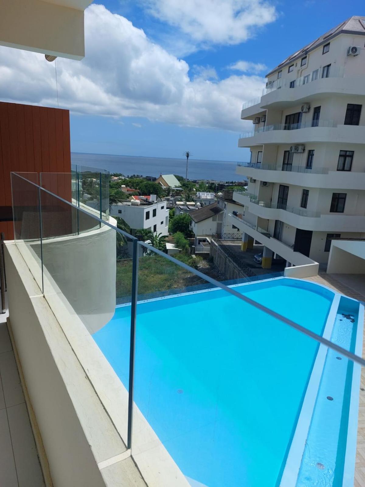 Seaview Cozy Nest Apartment Flic-en-Flacq Esterno foto