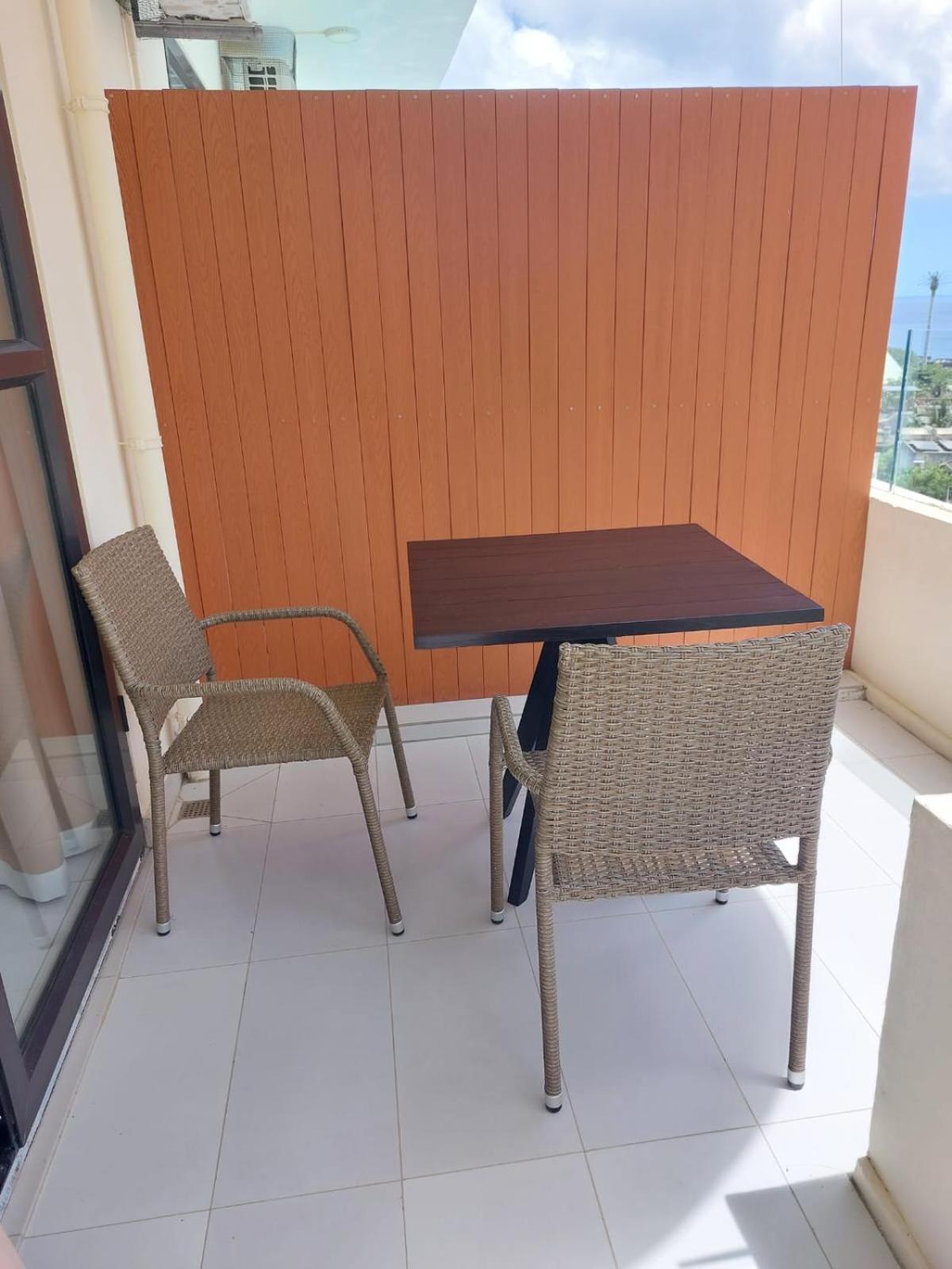 Seaview Cozy Nest Apartment Flic-en-Flacq Esterno foto